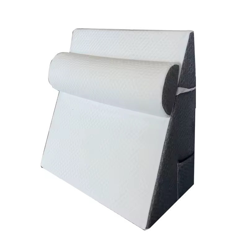 Coussin triangulaire ergonomique Oeko-Tex - profil incliné
